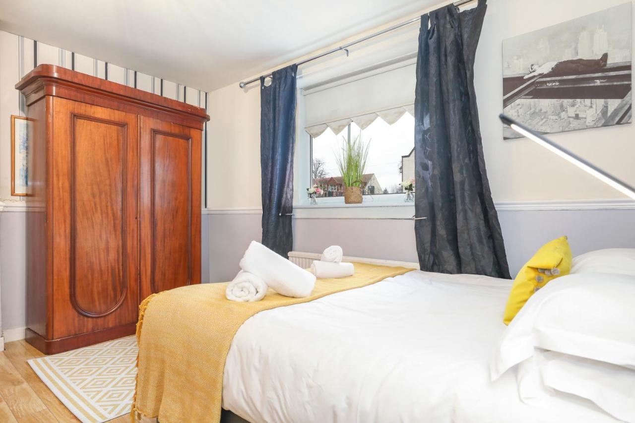 Beautiful 4 Bedroom Cottage - Ideal Location - Free Parking Edinburgh Exterior foto
