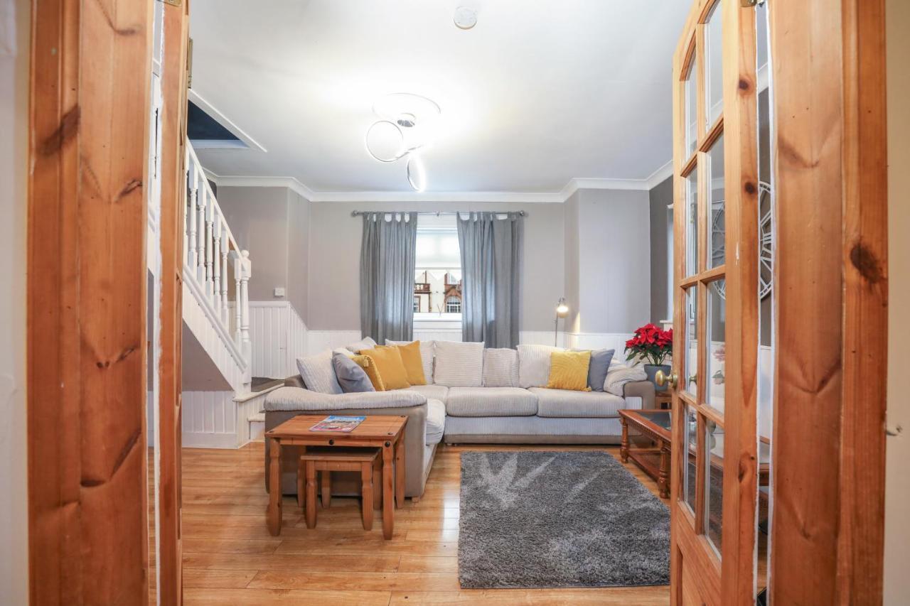 Beautiful 4 Bedroom Cottage - Ideal Location - Free Parking Edinburgh Exterior foto