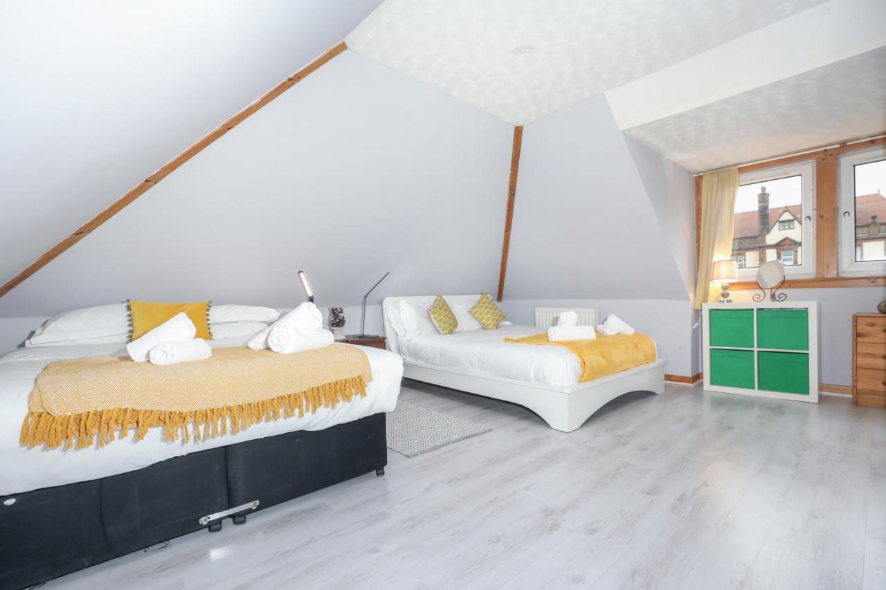 Beautiful 4 Bedroom Cottage - Ideal Location - Free Parking Edinburgh Exterior foto