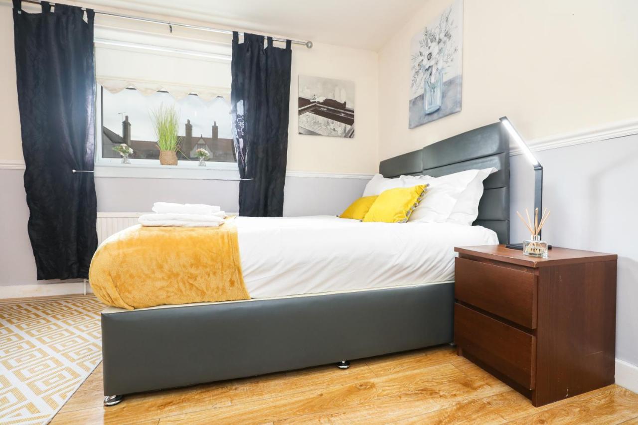 Beautiful 4 Bedroom Cottage - Ideal Location - Free Parking Edinburgh Exterior foto