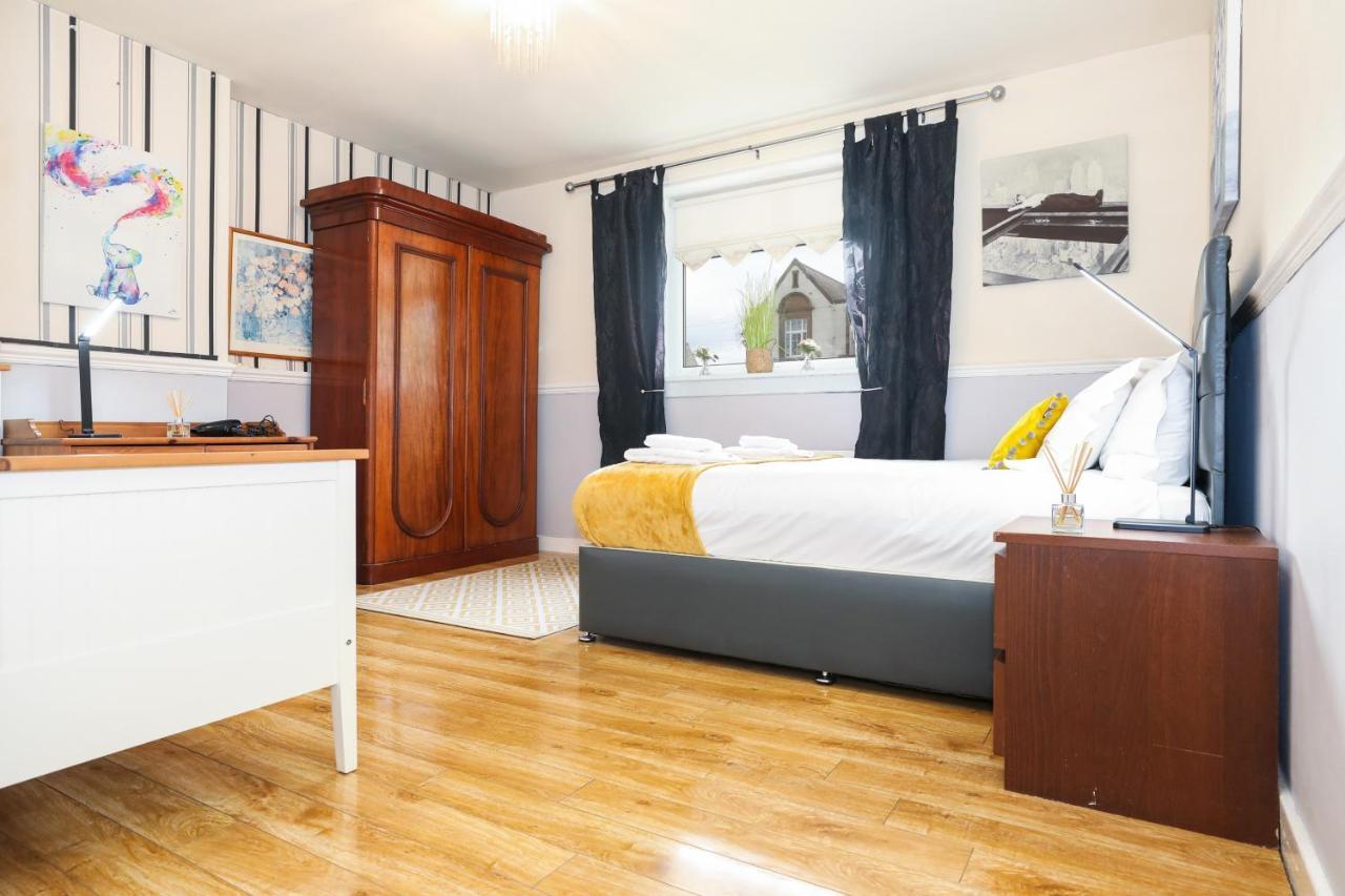 Beautiful 4 Bedroom Cottage - Ideal Location - Free Parking Edinburgh Exterior foto